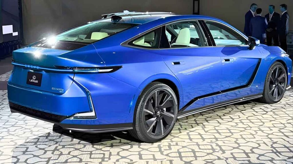 Lexus ES 350h Hybrid 2026 lujo y eficiencia en cada viaje